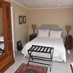 Medindi Manor