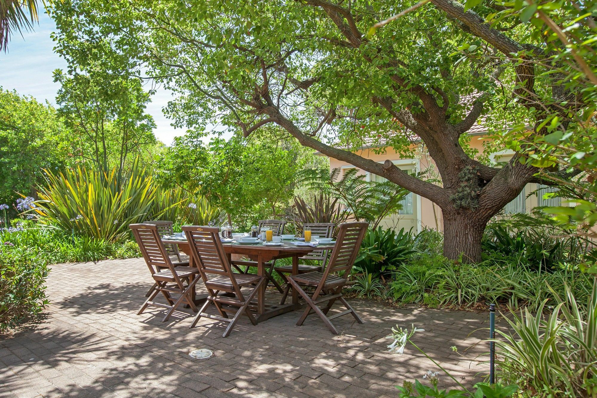Medindi Manor Guest house
