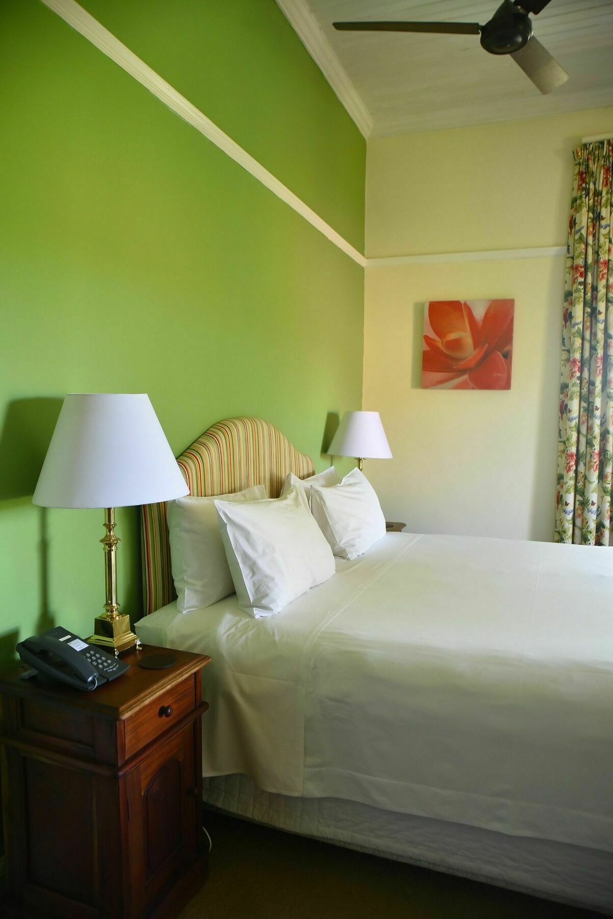 Medindi Manor 3* Cape Town